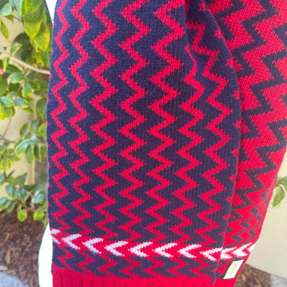 GUCCI Red/Blue—Blue/Red Zaggede Long 2 Tricot 100% Wool Scarf NWT ~ Authentic - Picture 6 of 11